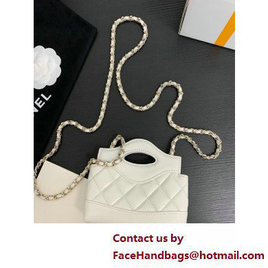 CHANEL Shiny Lambskin  &  Gold-Tone Metal Clutch with Chain AP3875 WHITE 2025